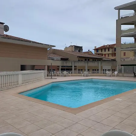 דירה Cocon Avec Piscine, A Cote Du Port Et De Sable Fin *
